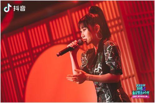 张晓涵爆料李易峰视频,真相与争议并存